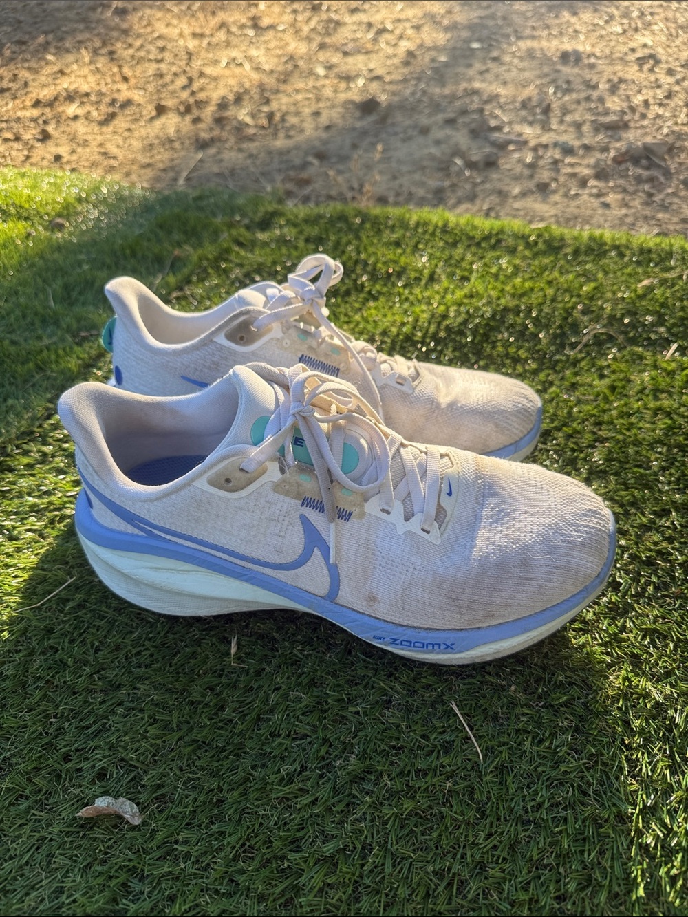 Nike Women's White & Light Blue ZoomX Running Sneakers